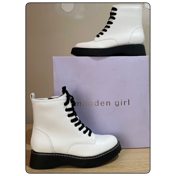 👖👢⭐️MADDEN GIRL KURRT ANKLE WHITE COMBAT BOOTS…Sz 6…New in box. - Picture 5 of 16